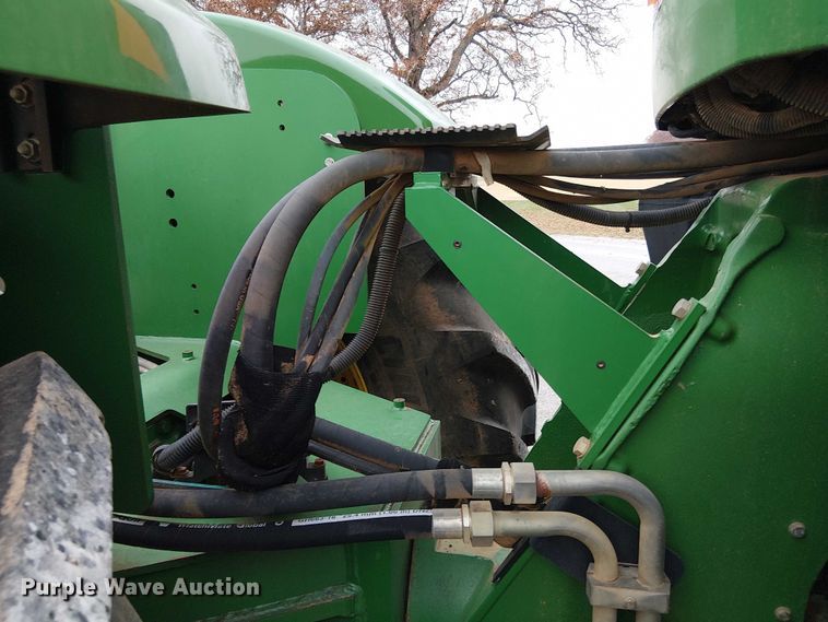 image for item DT4643 2013 John Deere 9460R 4WD tractor