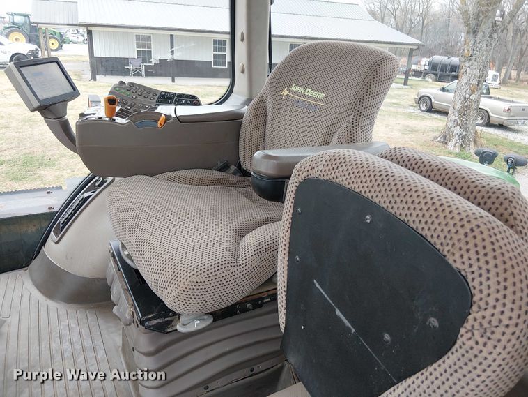 image for item DT4643 2013 John Deere 9460R 4WD tractor