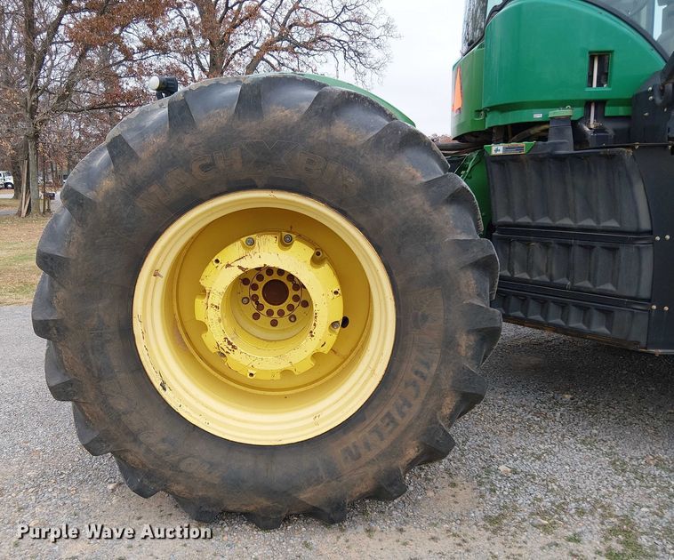 image for item DT4643 2013 John Deere 9460R 4WD tractor