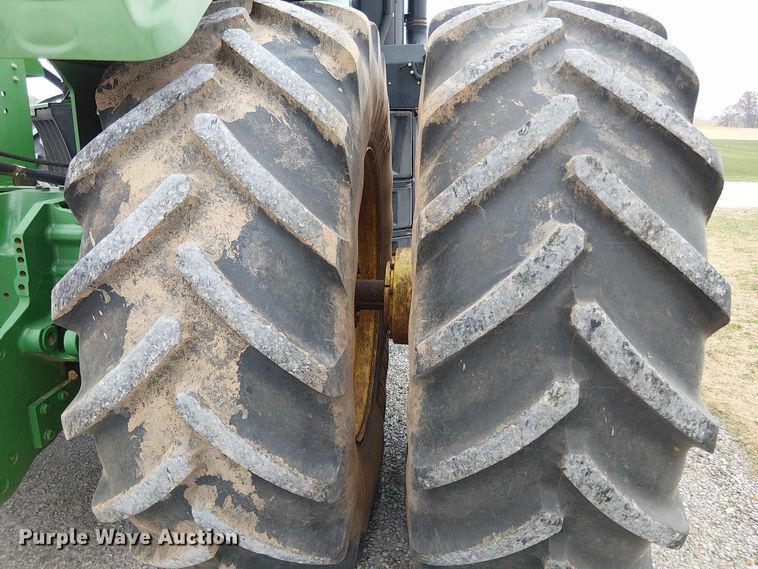 image for item DT4643 2013 John Deere 9460R 4WD tractor