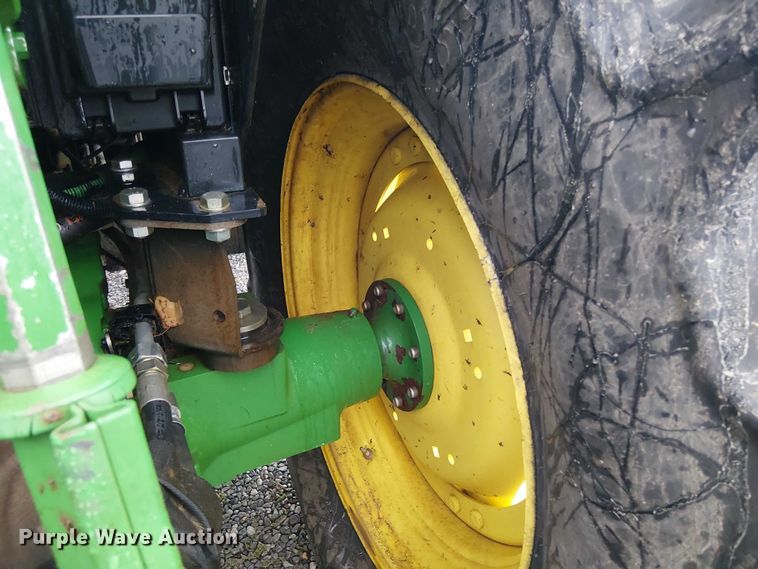 image for item DT4644 2017 John Deere 6130M MFWD tractor