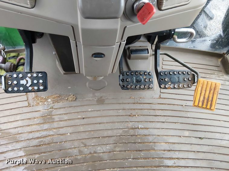 image for item DT4644 2017 John Deere 6130M MFWD tractor