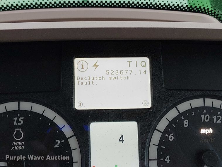 image for item DT4644 2017 John Deere 6130M MFWD tractor