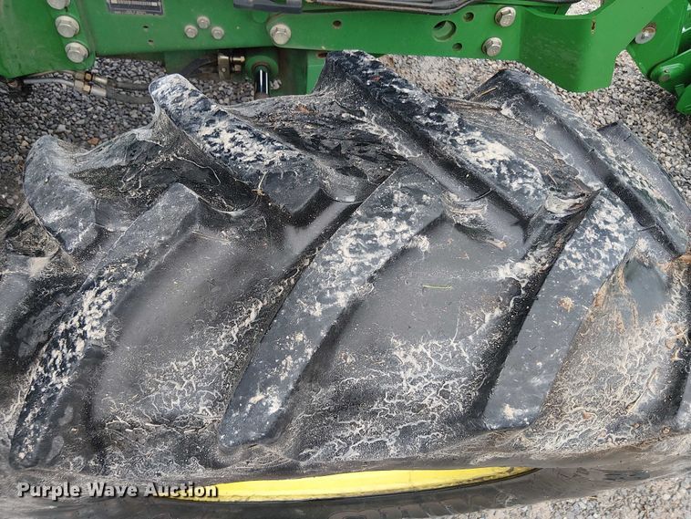 image for item DT4644 2017 John Deere 6130M MFWD tractor