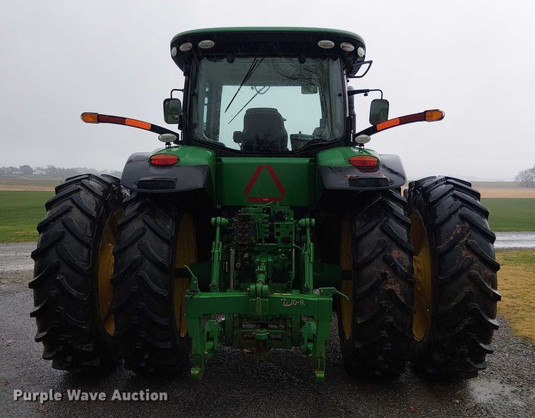 image for item DT4645 2016 John Deere 7210R MFWD tractor