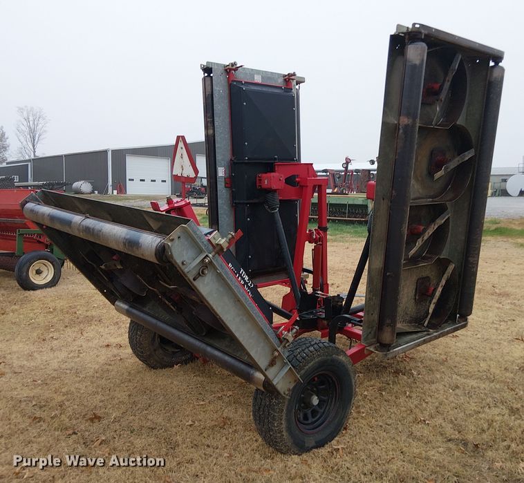 image for item DT4646 2018 Progressive Turf Equipment TDR-22 batwing finish mower