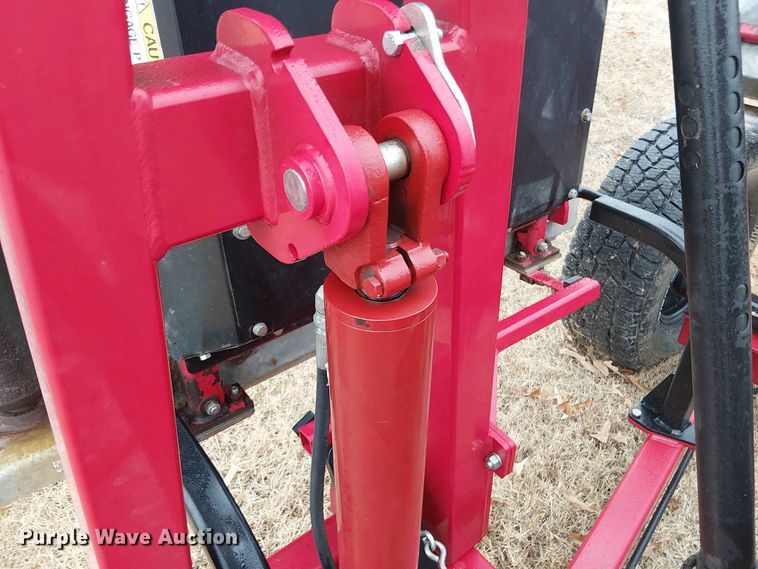 image for item DT4646 2018 Progressive Turf Equipment TDR-22 batwing finish mower