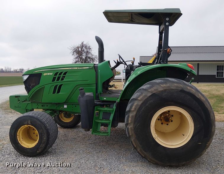 image for item DT4647 2015 John Deere 6105M tractor