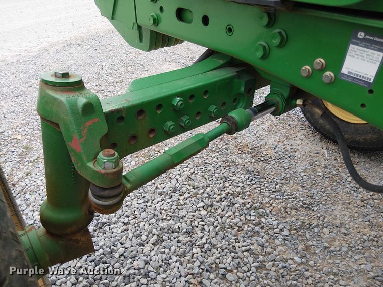 image for item DT4647 2015 John Deere 6105M tractor