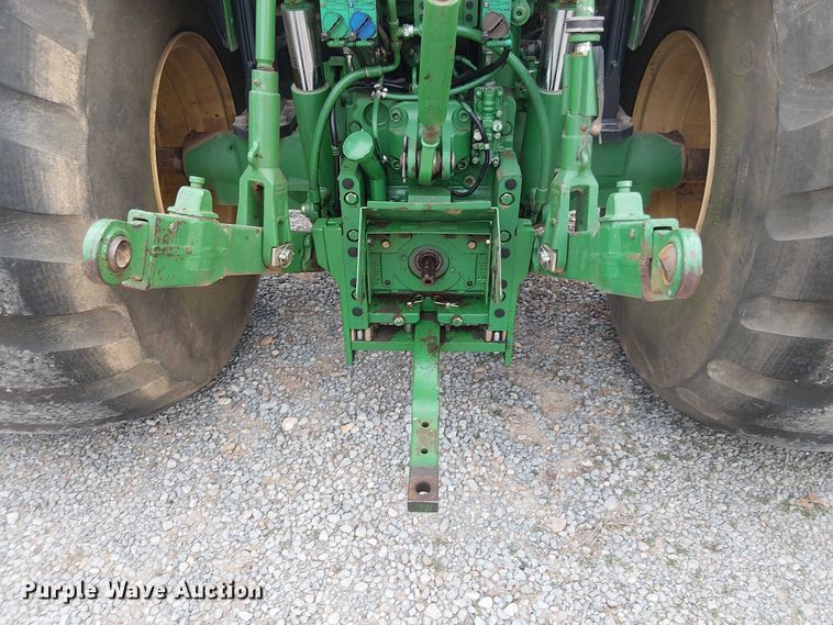 image for item DT4647 2015 John Deere 6105M tractor