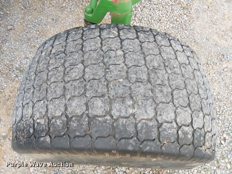 image for item DT4647 2015 John Deere 6105M tractor