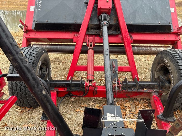 image for item DT4648 2015 Progressive Turf Equipment Inc. TDR-22 batwing finish mower