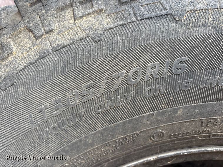 image for item DT4648 2015 Progressive Turf Equipment Inc. TDR-22 batwing finish mower