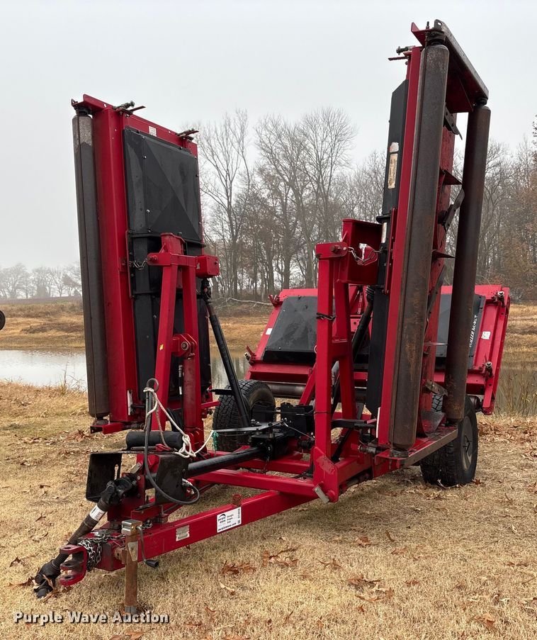 image for item DT4650 2015 Progressive Turf Equipment Inc. TDR 22 batwing finish mower