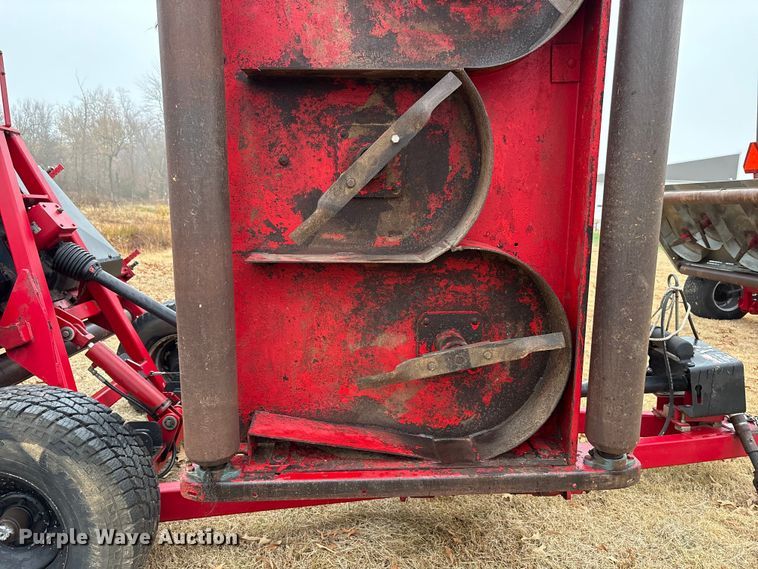 image for item DT4650 2015 Progressive Turf Equipment Inc. TDR 22 batwing finish mower