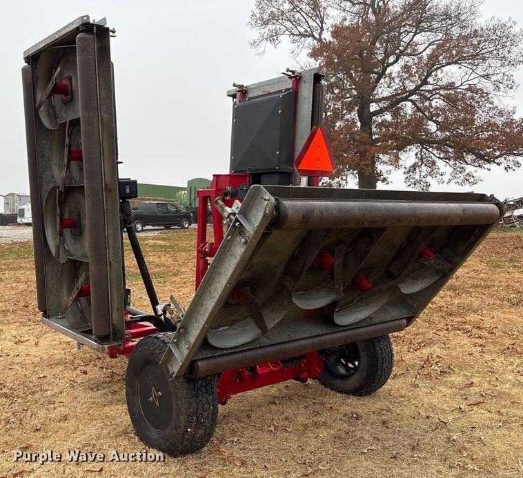 image for item DT4651 2022 Progressive Turf Equipment Inc. TDR-22 batwing finish mower