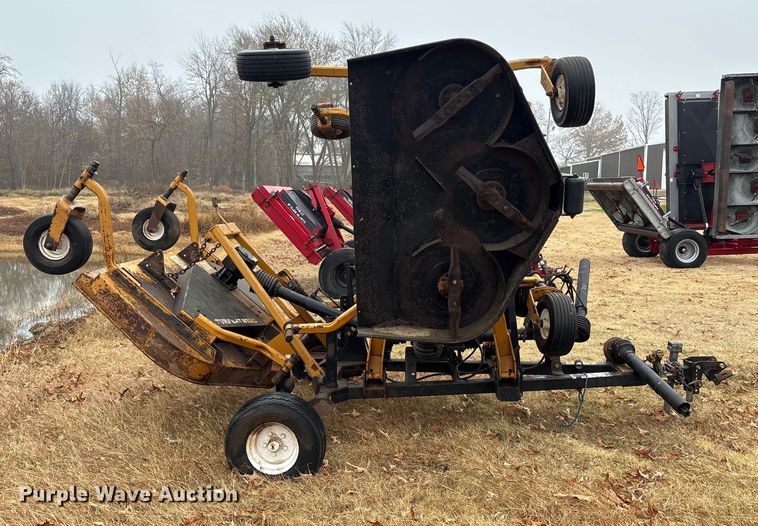 image for item DT4652 Woods batwing finish mower