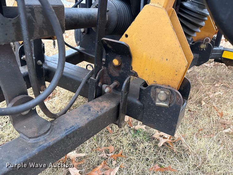 image for item DT4652 Woods batwing finish mower