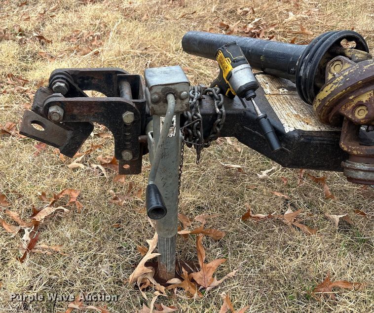 image for item DT4652 Woods batwing finish mower