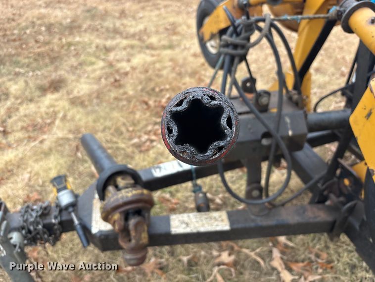 image for item DT4652 Woods batwing finish mower