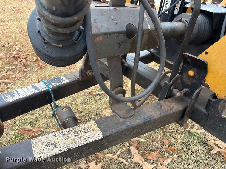 image for item DT4652 Woods batwing finish mower