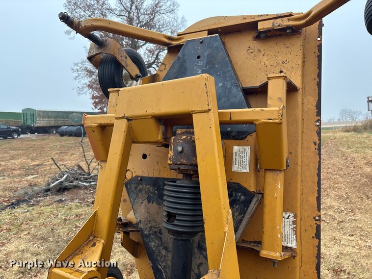 image for item DT4652 Woods batwing finish mower