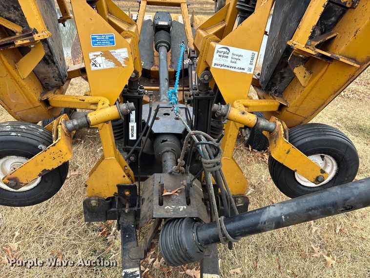 image for item DT4652 Woods batwing finish mower