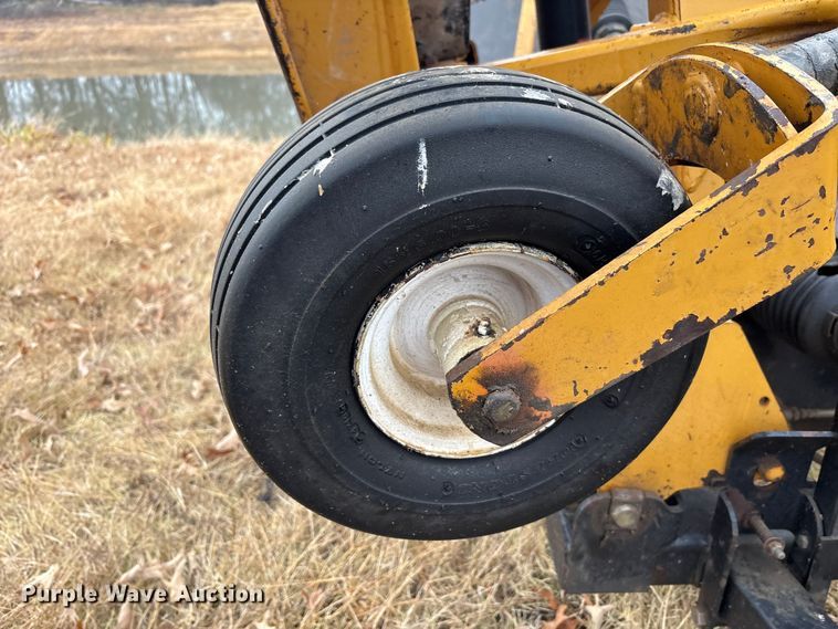 image for item DT4652 Woods batwing finish mower