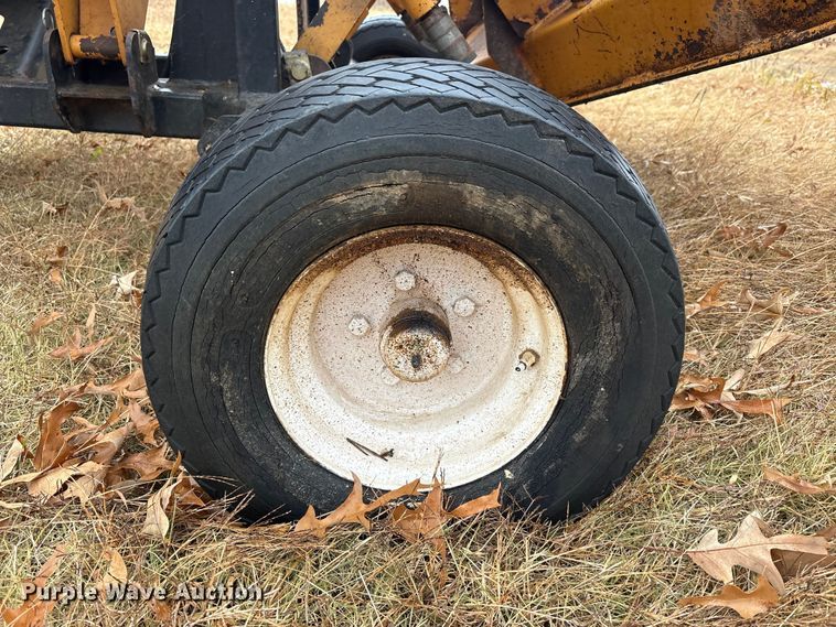 image for item DT4652 Woods batwing finish mower