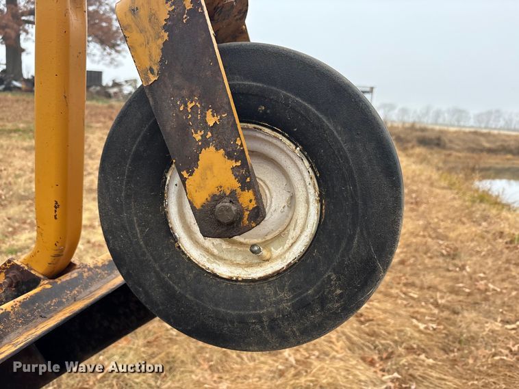 image for item DT4652 Woods batwing finish mower