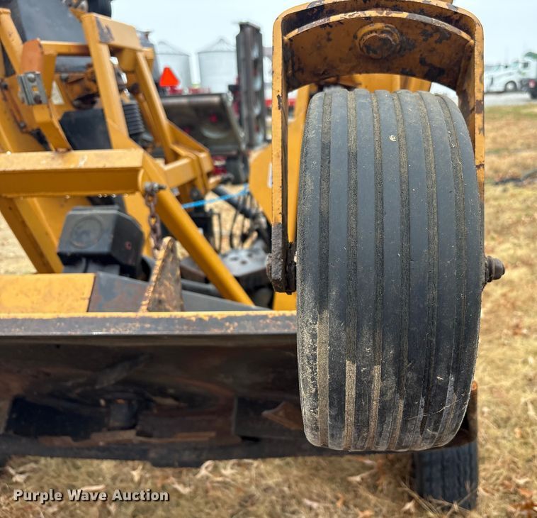 image for item DT4652 Woods batwing finish mower