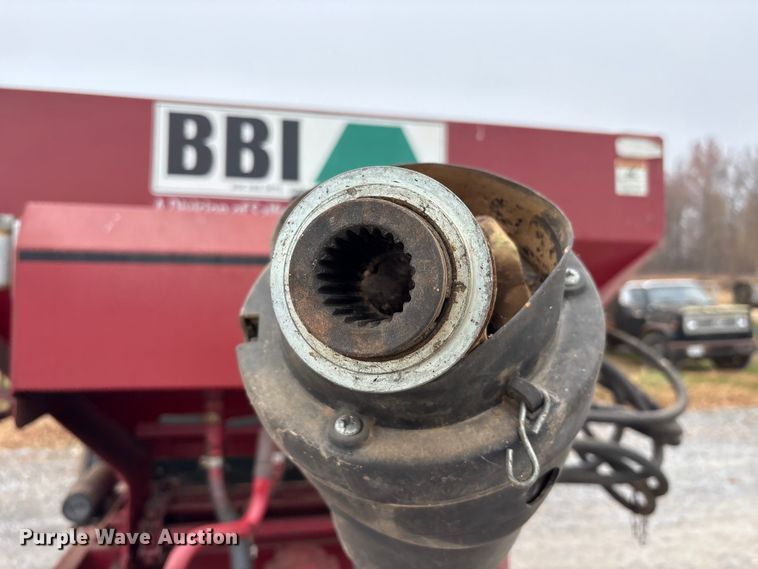 image for item DT4653 Salford BBI Inc. TPHP spreader