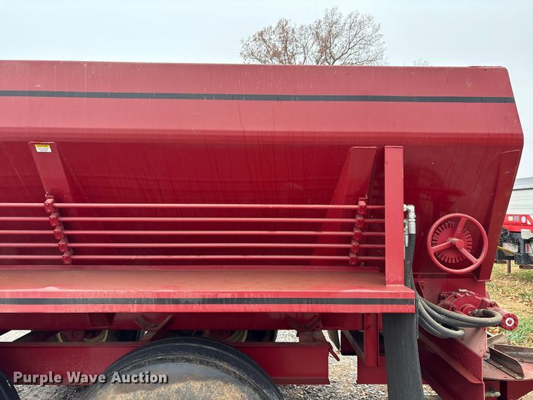 image for item DT4653 Salford BBI Inc. TPHP spreader