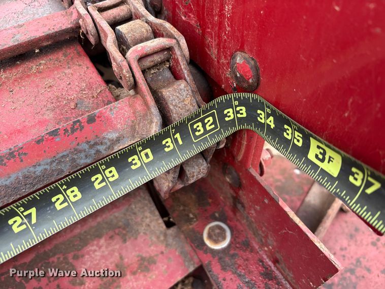 image for item DT4653 Salford BBI Inc. TPHP spreader