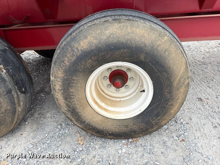 image for item DT4653 Salford BBI Inc. TPHP spreader