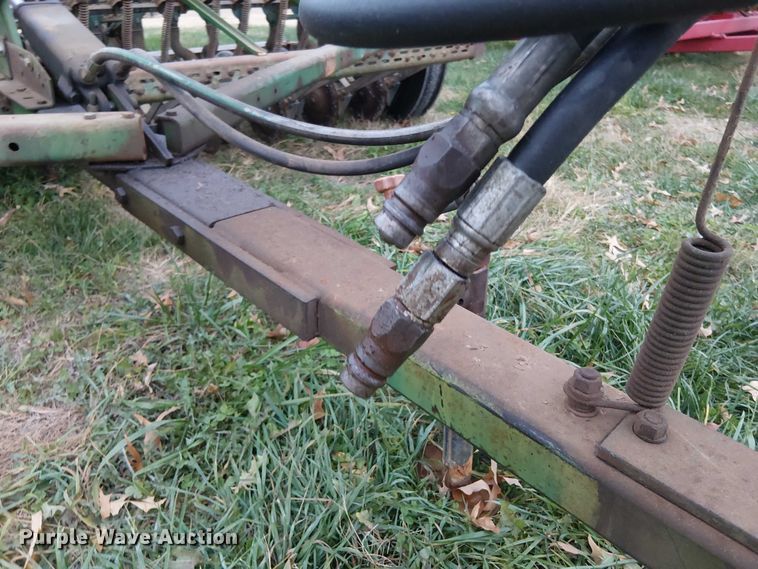 image for item DT4656 John Deere 8000 grain drill