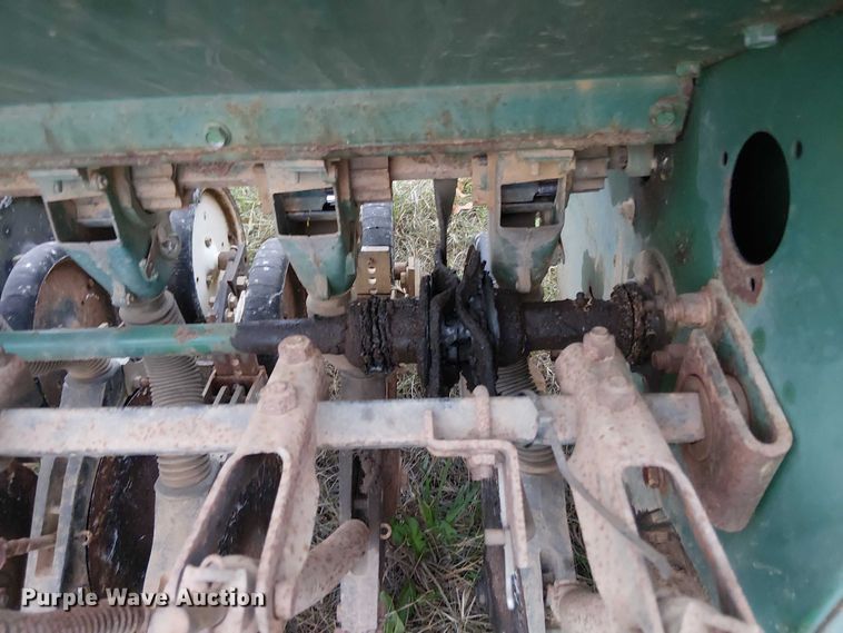 image for item DT4656 John Deere 8000 grain drill