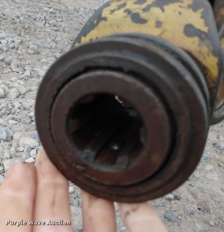 image for item DT4658 Progressive Turf Equipment Inc. Pro-Max 36 batwing finish mower