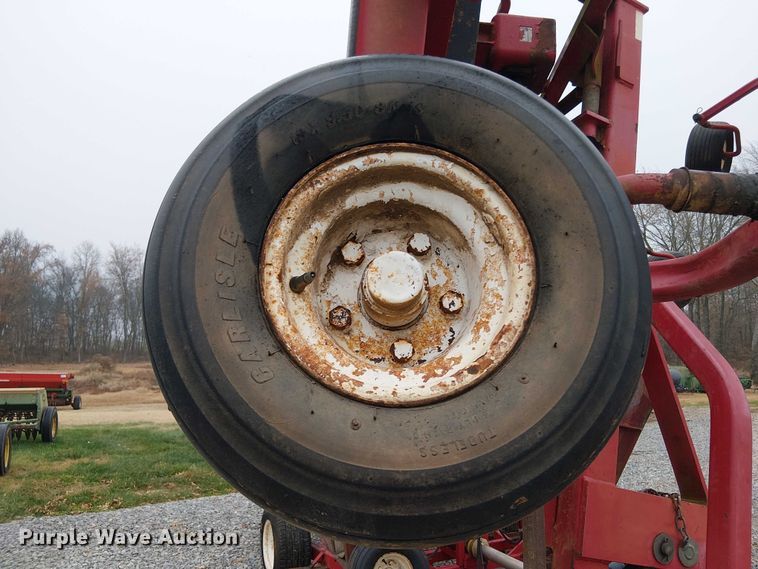 image for item DT4658 Progressive Turf Equipment Inc. Pro-Max 36 batwing finish mower