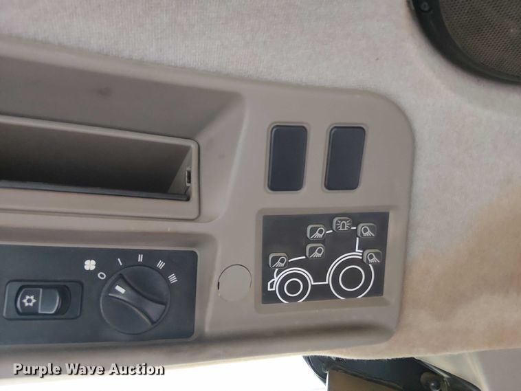 image for item DT4659 2014 Case IH Maxxum 115 MFWD tractor