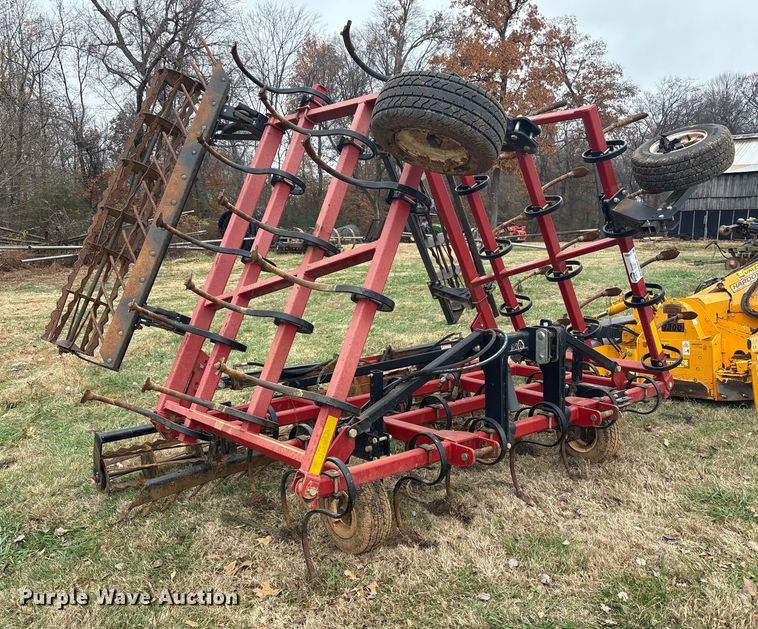 image for item DT4662 Unverferth Perfecta field cultivator field cultivator