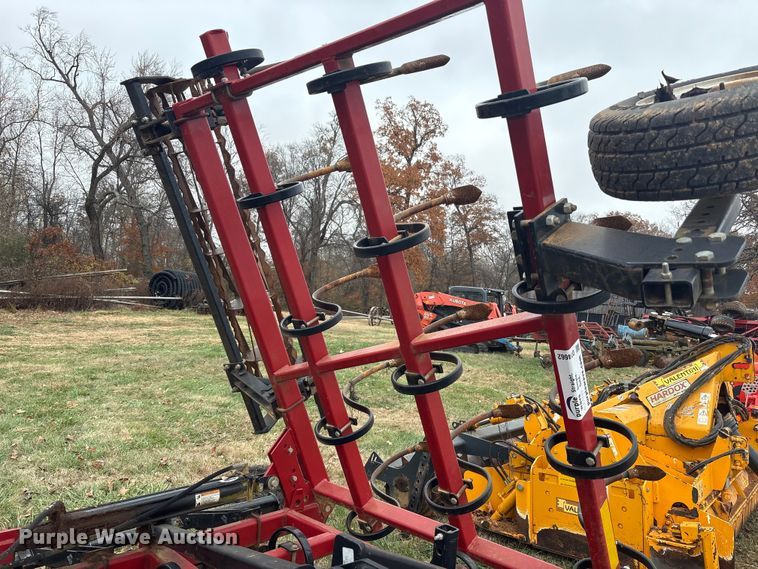 image for item DT4662 Unverferth Perfecta field cultivator field cultivator