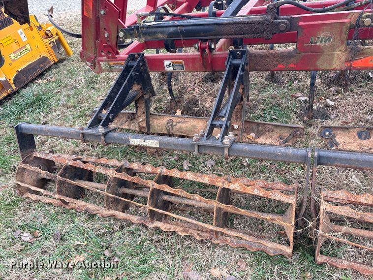 image for item DT4662 Unverferth Perfecta field cultivator field cultivator