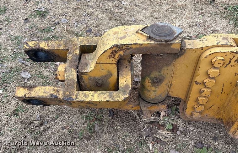 image for item DT4663 2002 John Deere 1312C scraper