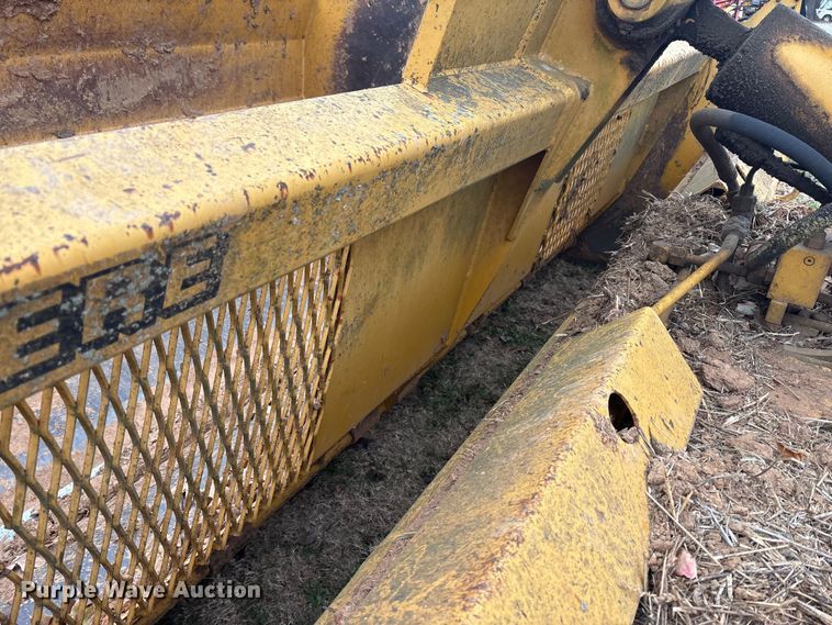 image for item DT4663 2002 John Deere 1312C scraper