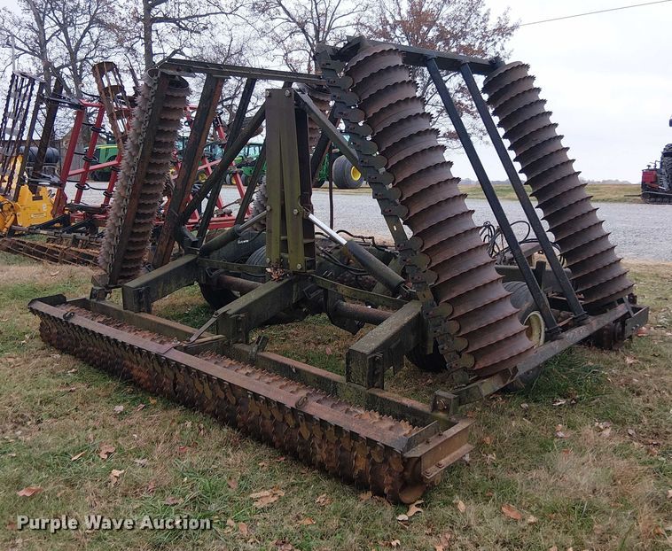 image for item DT4664 24' W cultipacker