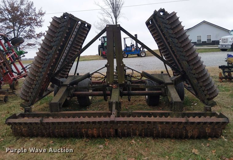 image for item DT4664 24' W cultipacker