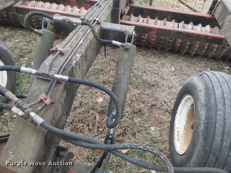 image for item DT4664 24' W cultipacker