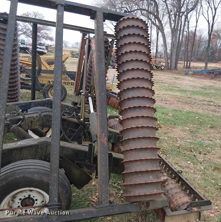 image for item DT4664 24' W cultipacker