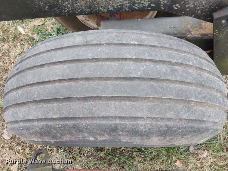 image for item DT4664 24' W cultipacker